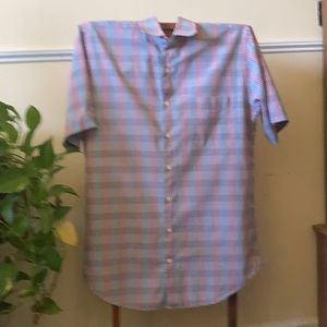 PETER MILLAR men’s short sleeve shirt. Size Medium
